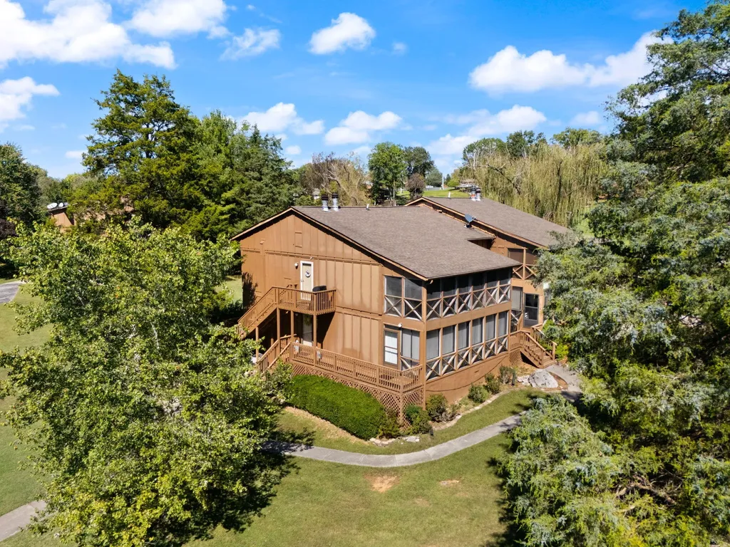 65-3 Woodson Bend Resort Bronston KY 42518