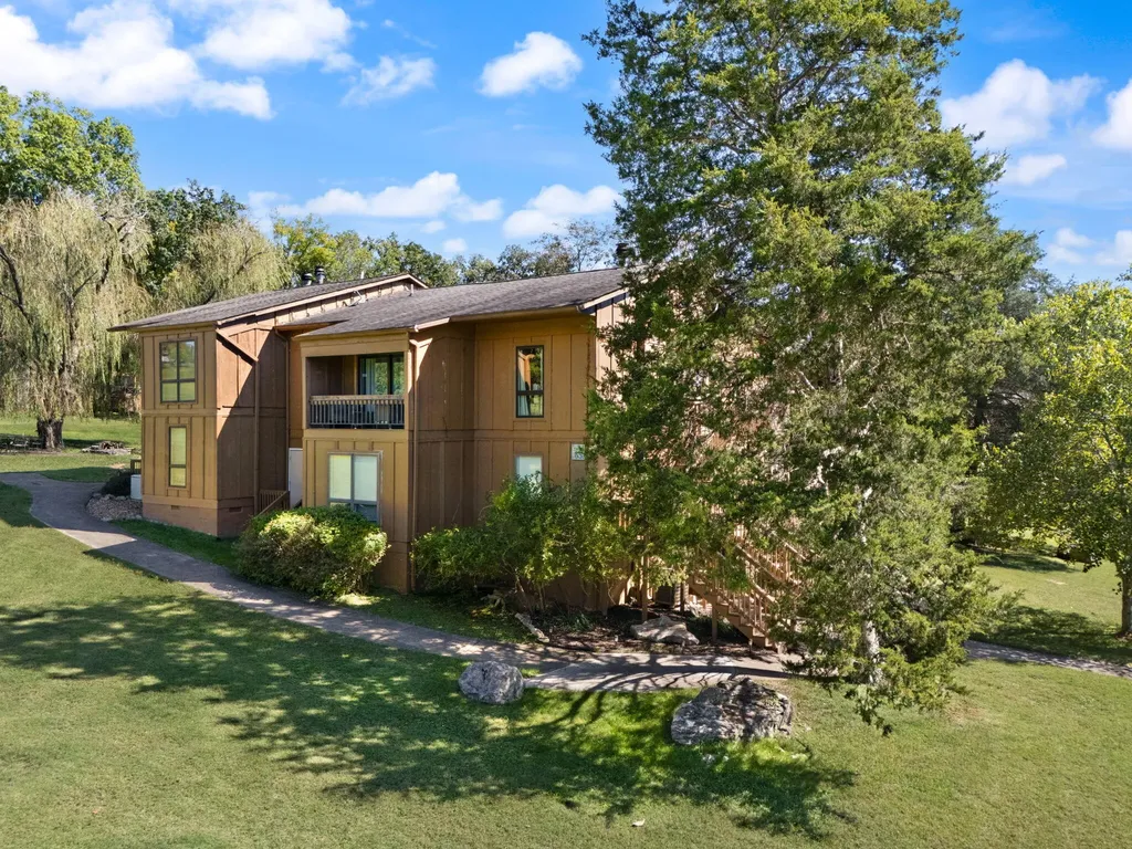 65-3 Woodson Bend Resort Bronston KY 42518