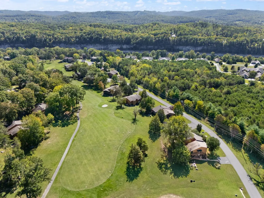 65-3 Woodson Bend Resort Bronston KY 42518