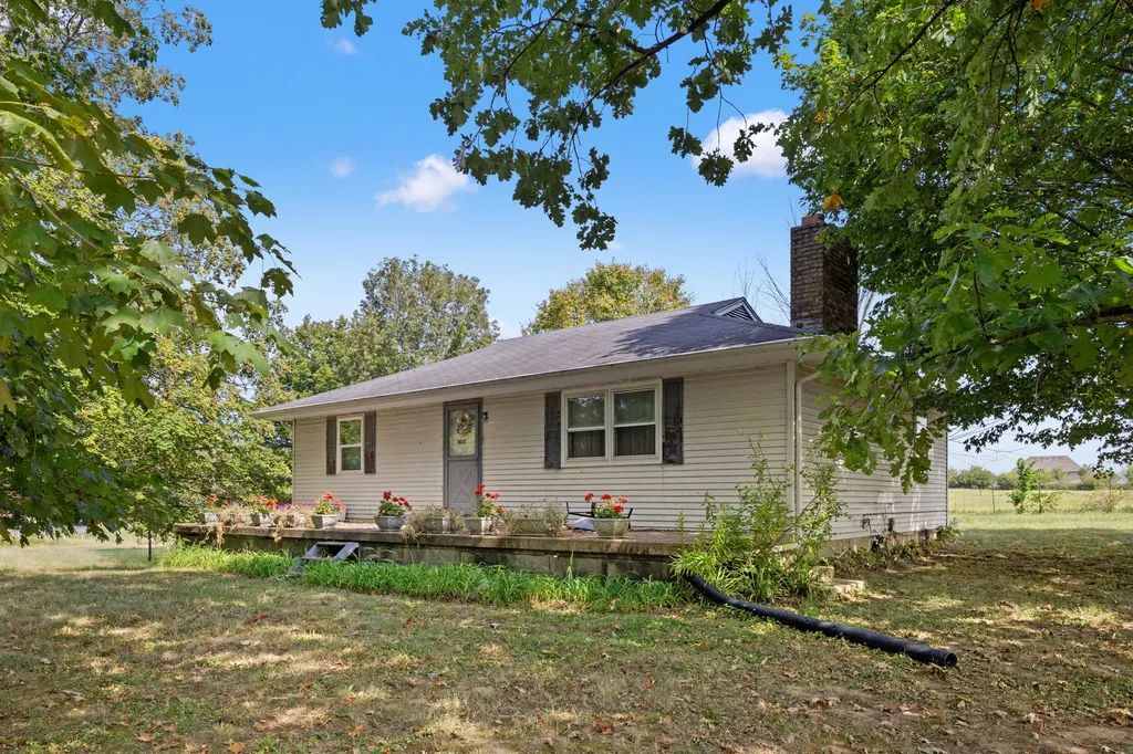 90 Leeburton Lane Nicholasville KY 40356