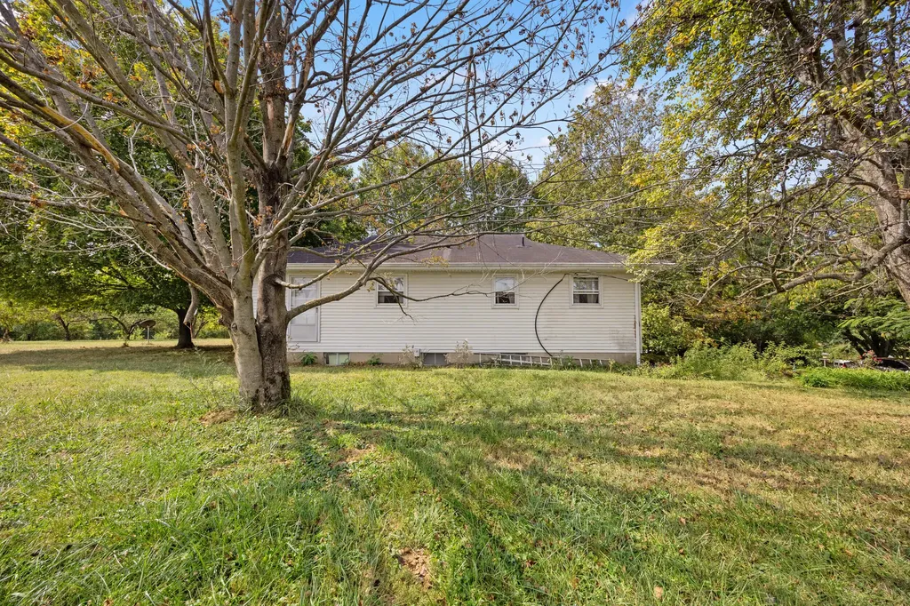 90 Leeburton Lane Nicholasville KY 40356