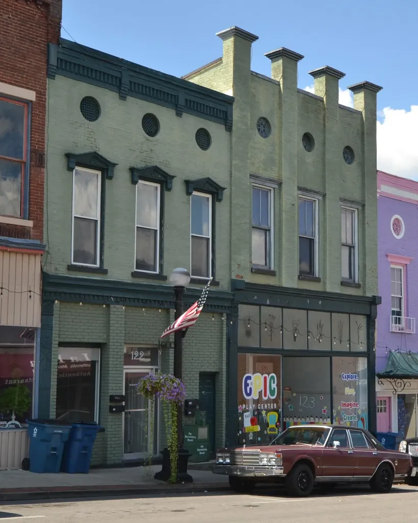 120 S Main Street Harrodsburg KY 40330