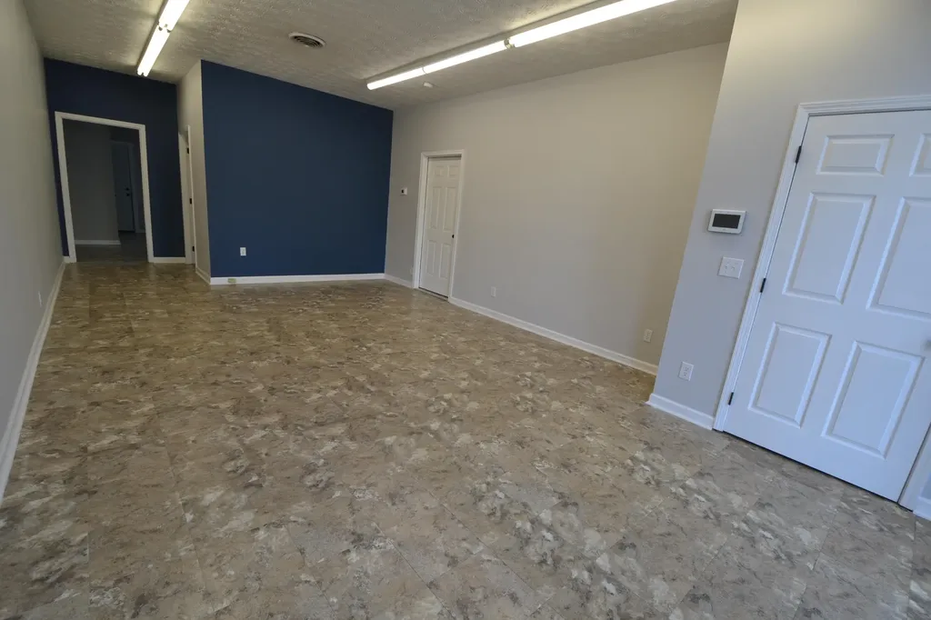 120 S Main Street Harrodsburg KY 40330