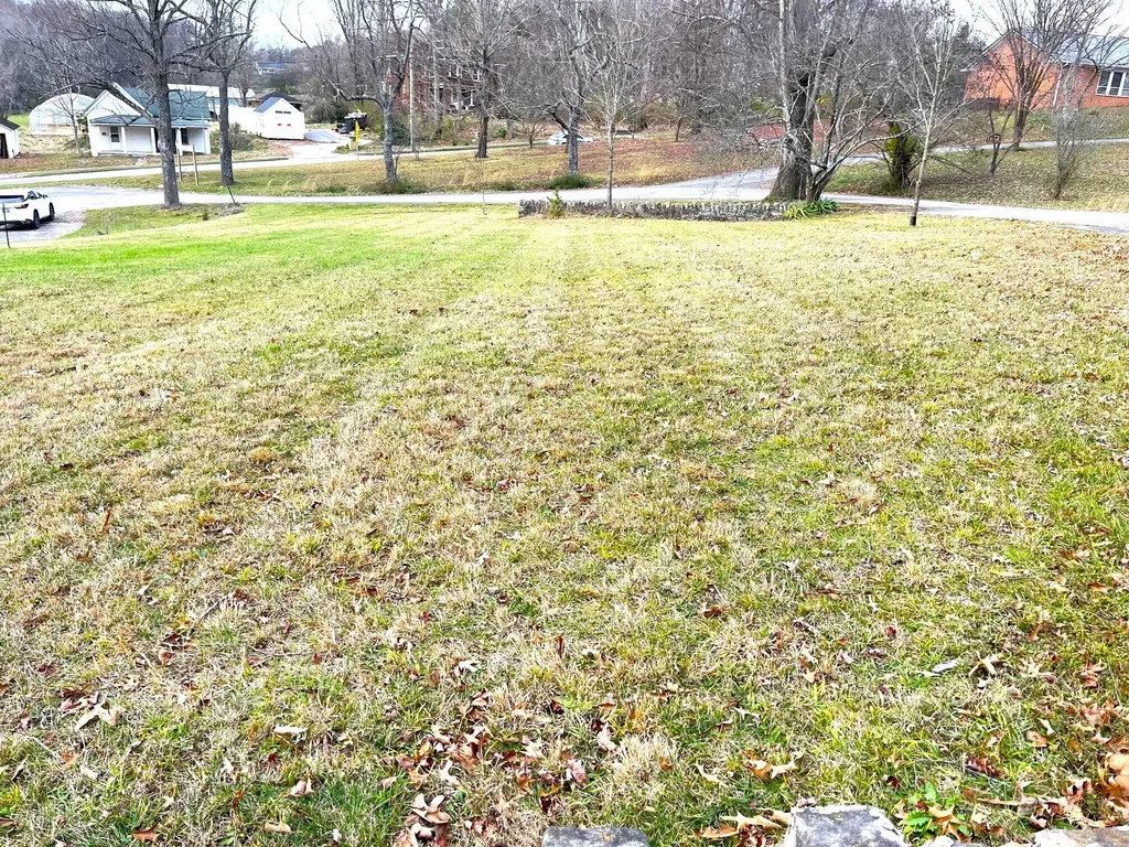 60 Bennett Circle London KY 40741