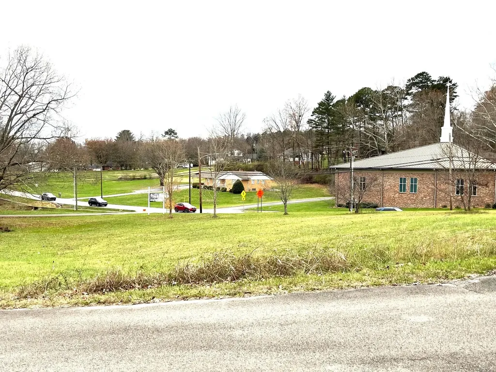 60 Bennett Circle London KY 40741