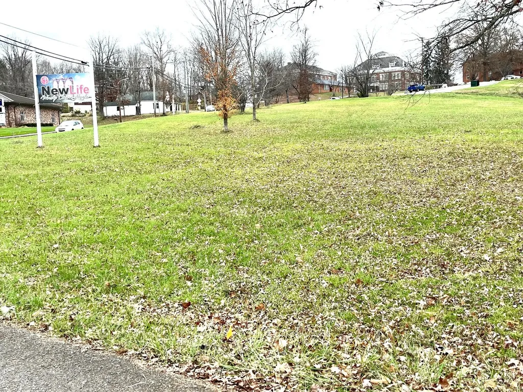 60 Bennett Circle London KY 40741