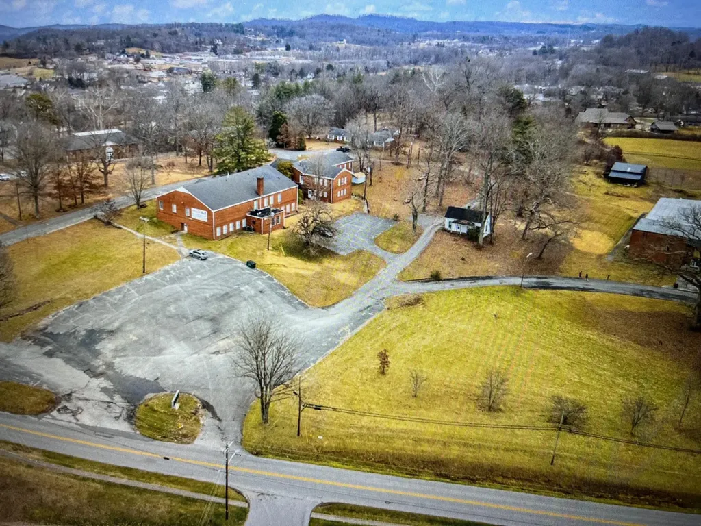 60 Bennett Circle London KY 40741