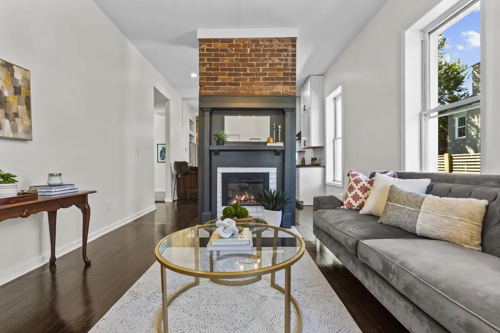 216 E Fifth Street Lexington KY 40508