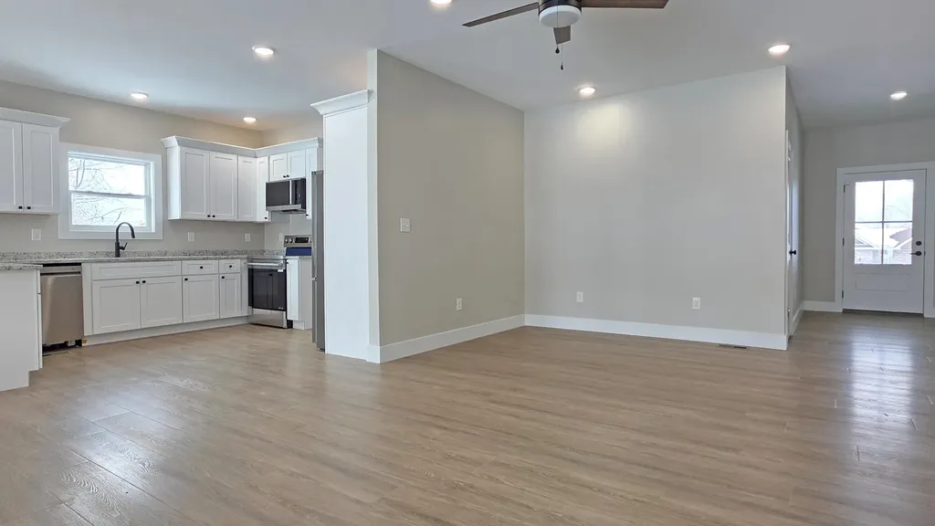 112 Gray Bird Lane London KY 40741