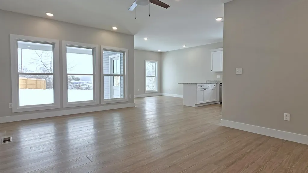 112 Gray Bird Lane London KY 40741