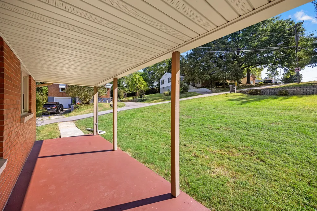 101 Marlowe Court Frankfort KY 40601