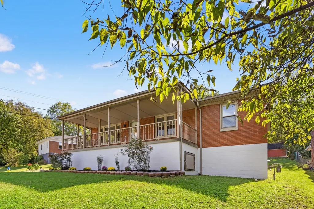 101 Marlowe Court Frankfort KY 40601