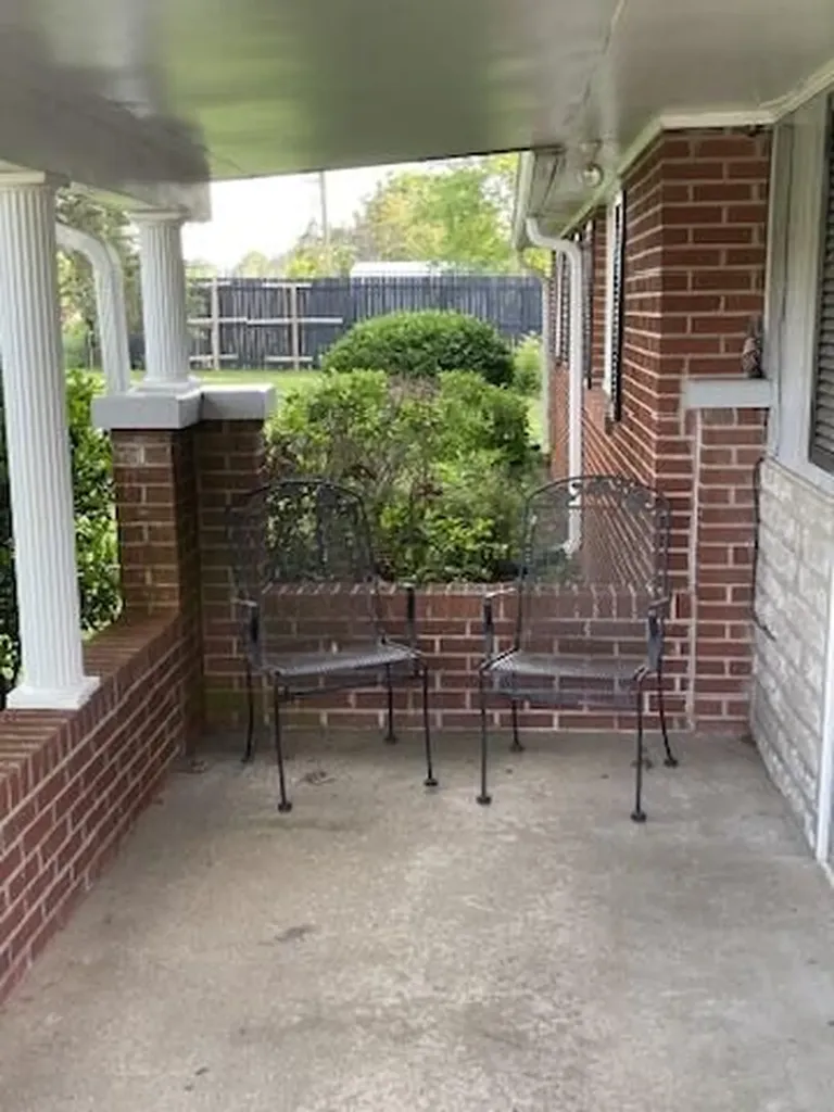 440 Ky-90 Somerset KY 42503