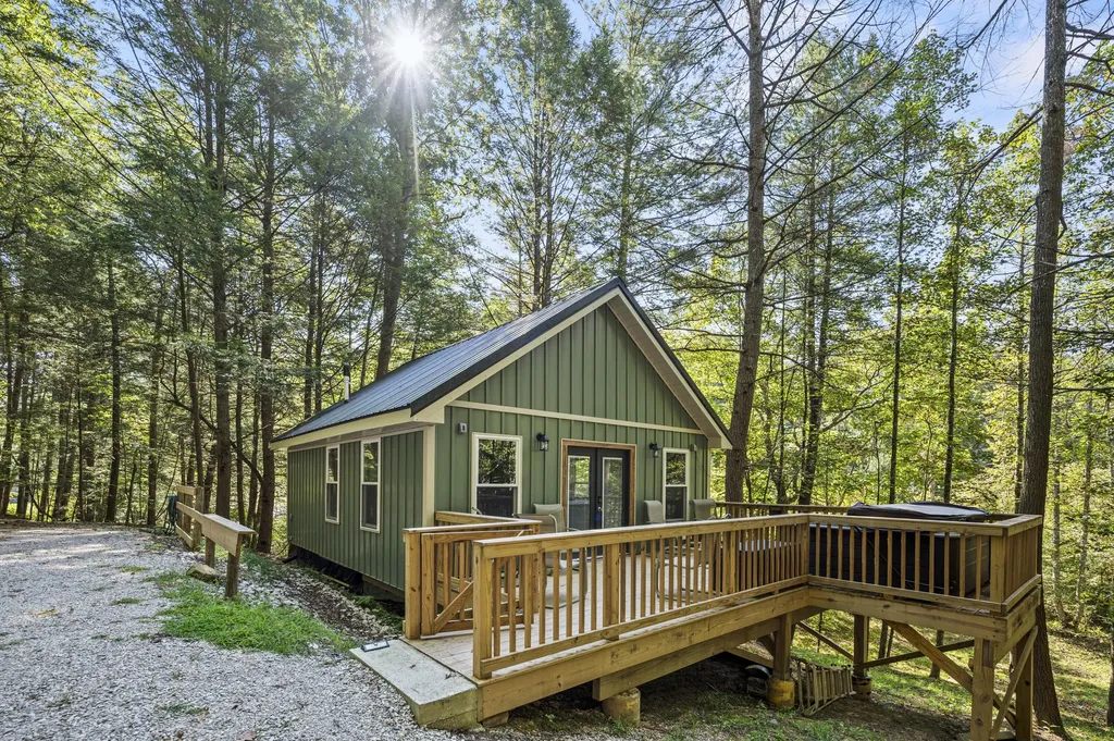 18 High Falls Creek Drive Campton KY 41301