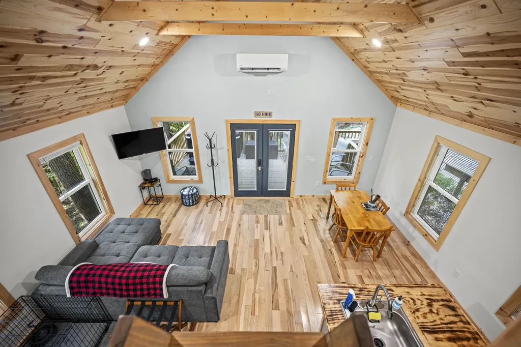 18 High Falls Creek Drive Campton KY 41301