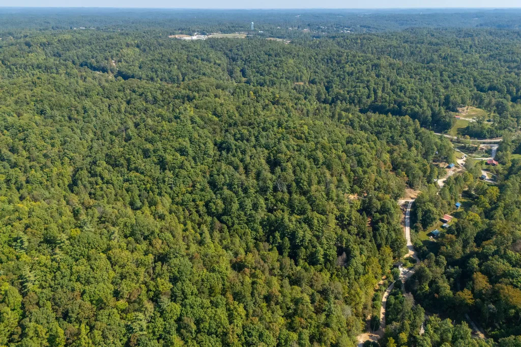 18 High Falls Creek Drive Campton KY 41301
