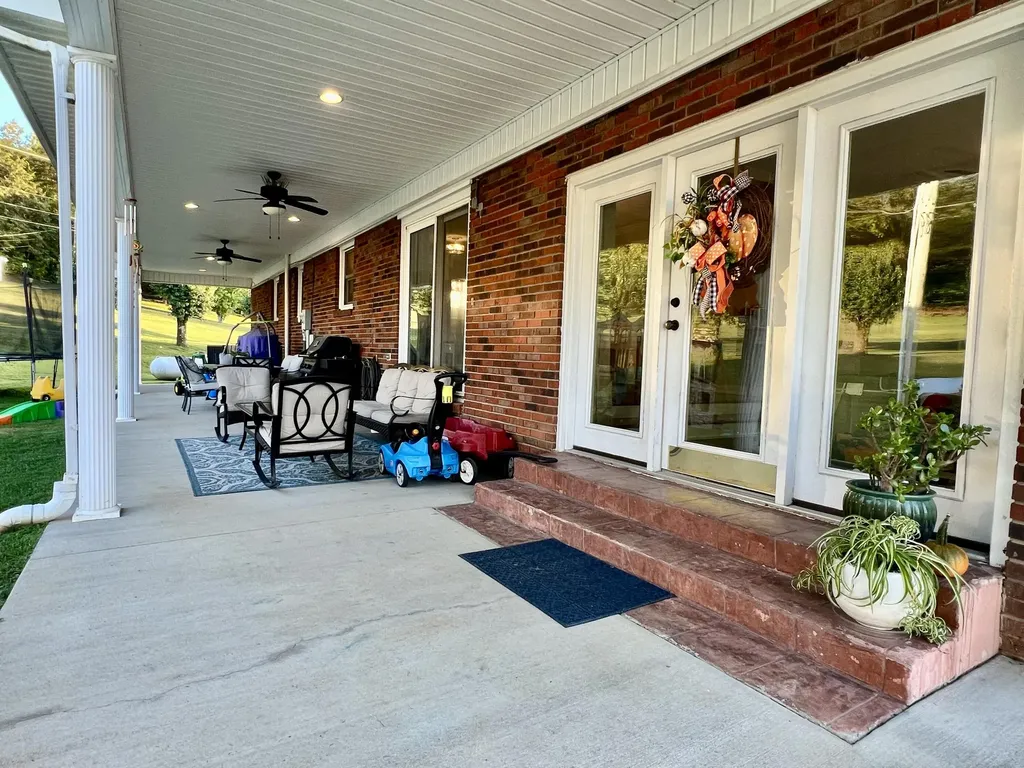 207 Maretburg Road Mt Vernon KY 40456