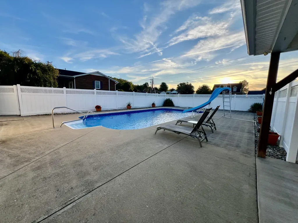 207 Maretburg Road Mt Vernon KY 40456