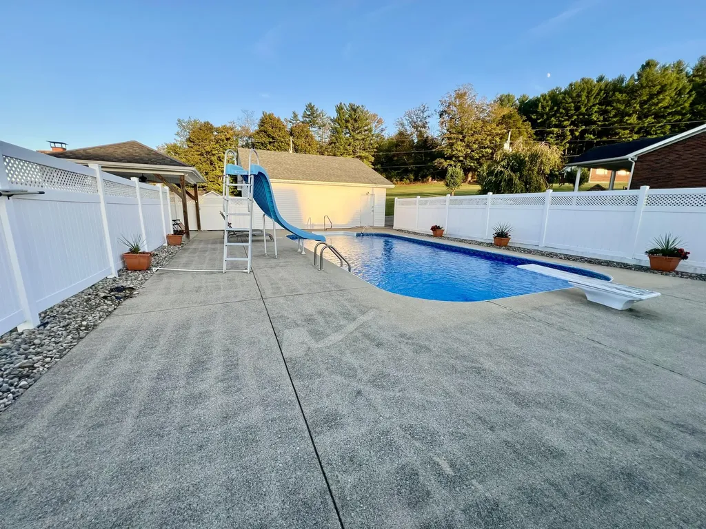 207 Maretburg Road Mt Vernon KY 40456