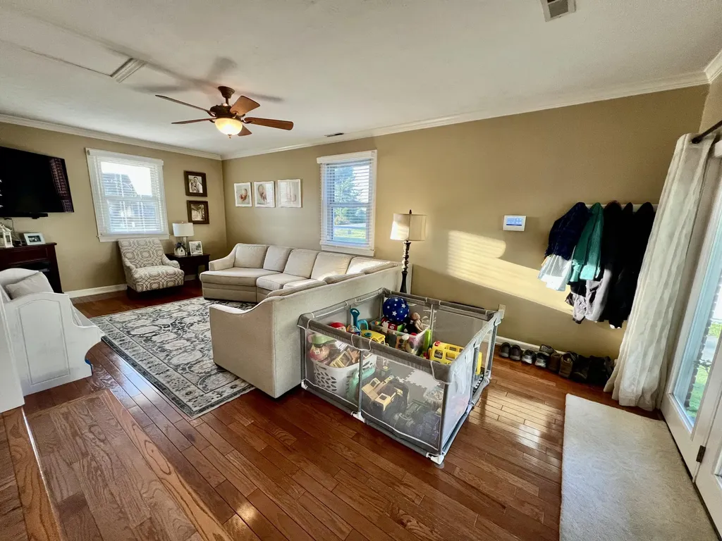 207 Maretburg Road Mt Vernon KY 40456