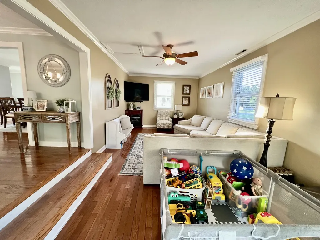 207 Maretburg Road Mt Vernon KY 40456