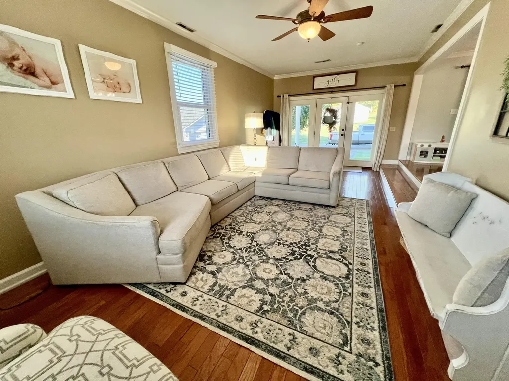207 Maretburg Road Mt Vernon KY 40456