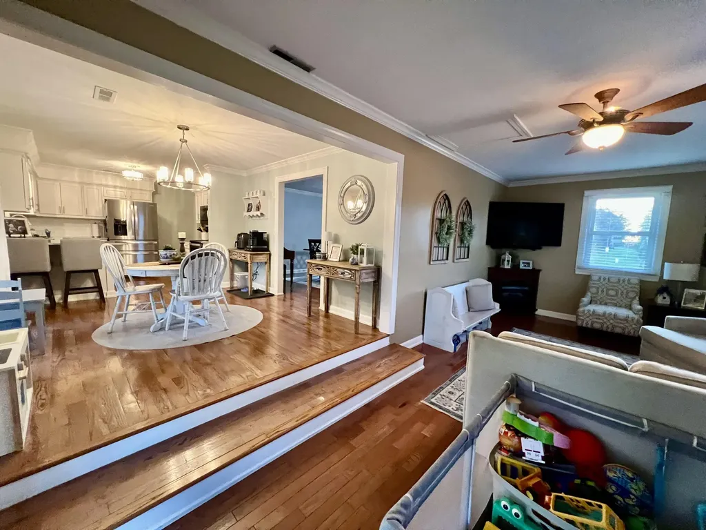 207 Maretburg Road Mt Vernon KY 40456