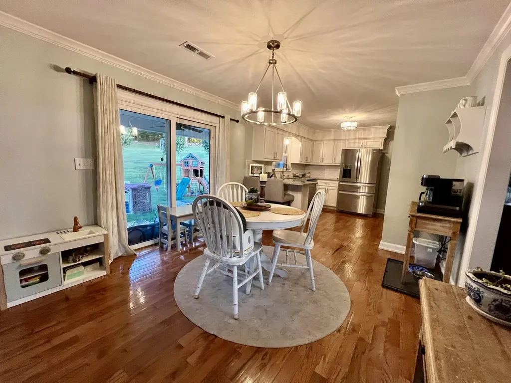 207 Maretburg Road Mt Vernon KY 40456