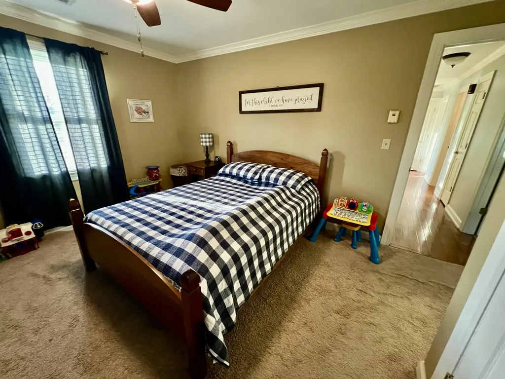 207 Maretburg Road Mt Vernon KY 40456