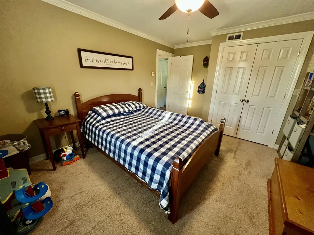 207 Maretburg Road Mt Vernon KY 40456
