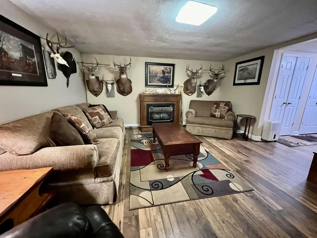 207 Maretburg Road Mt Vernon KY 40456