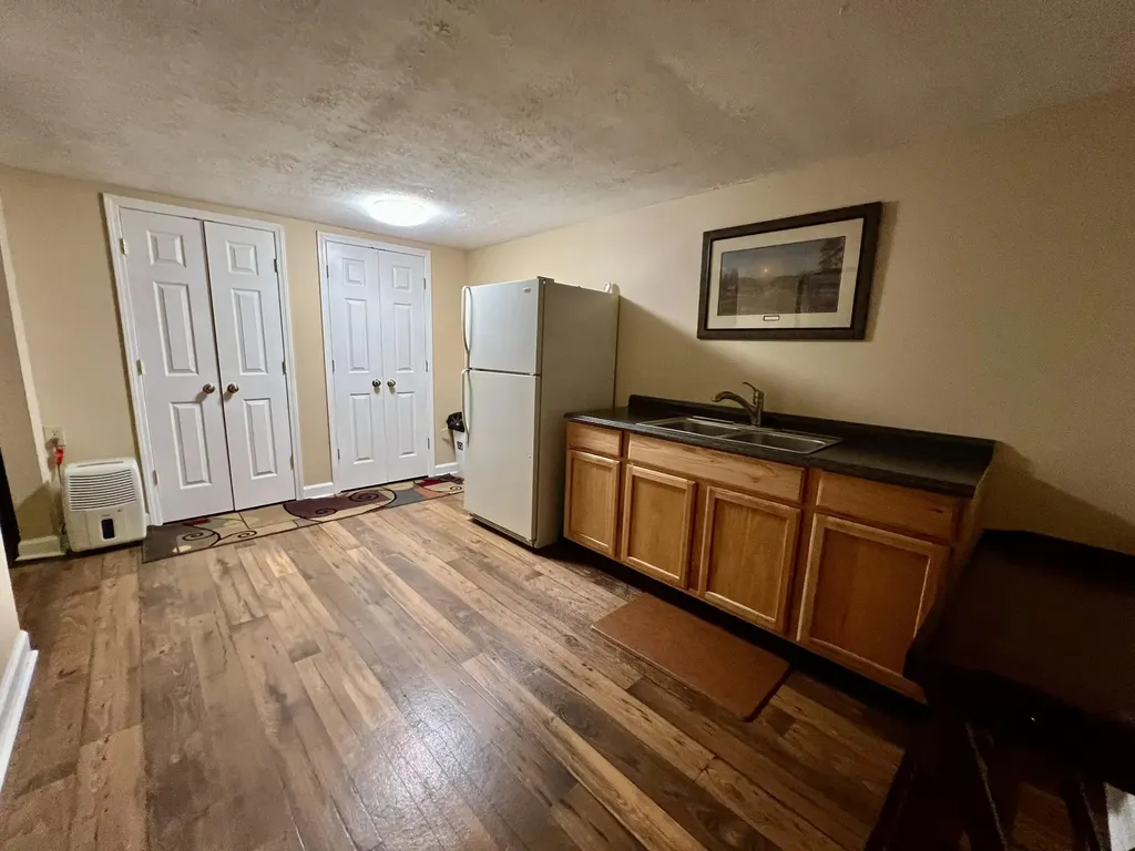 207 Maretburg Road Mt Vernon KY 40456