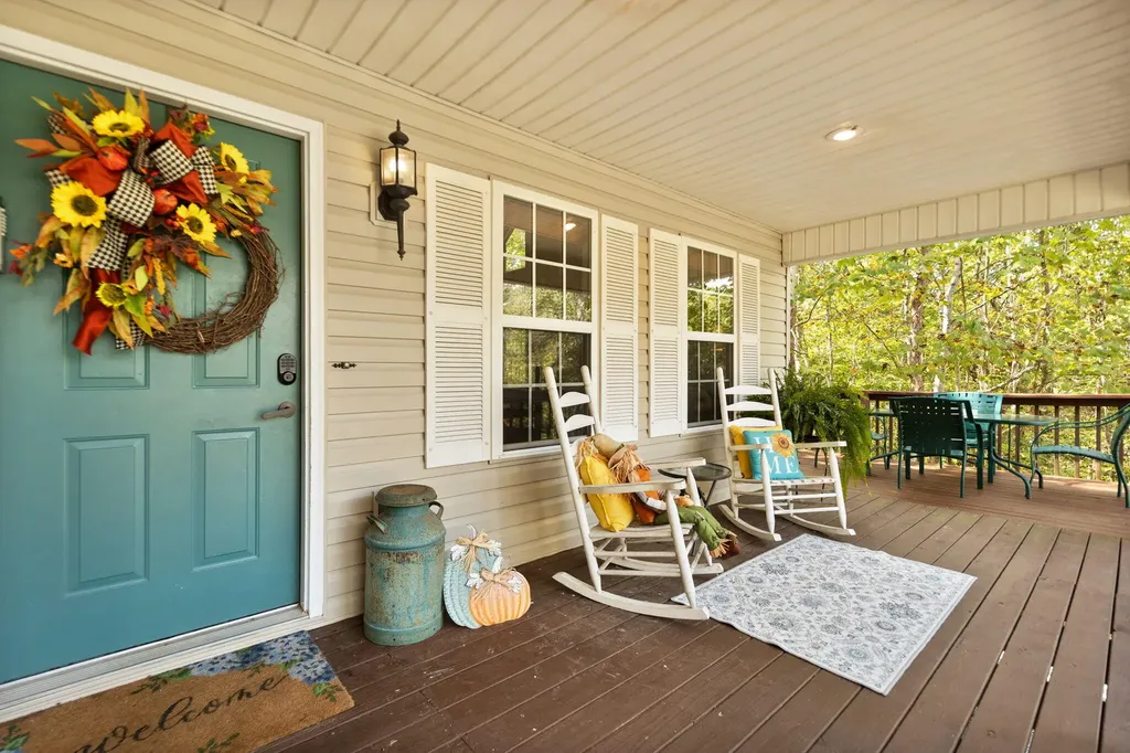 53 Clover Leaf Circle Burnside KY 41519