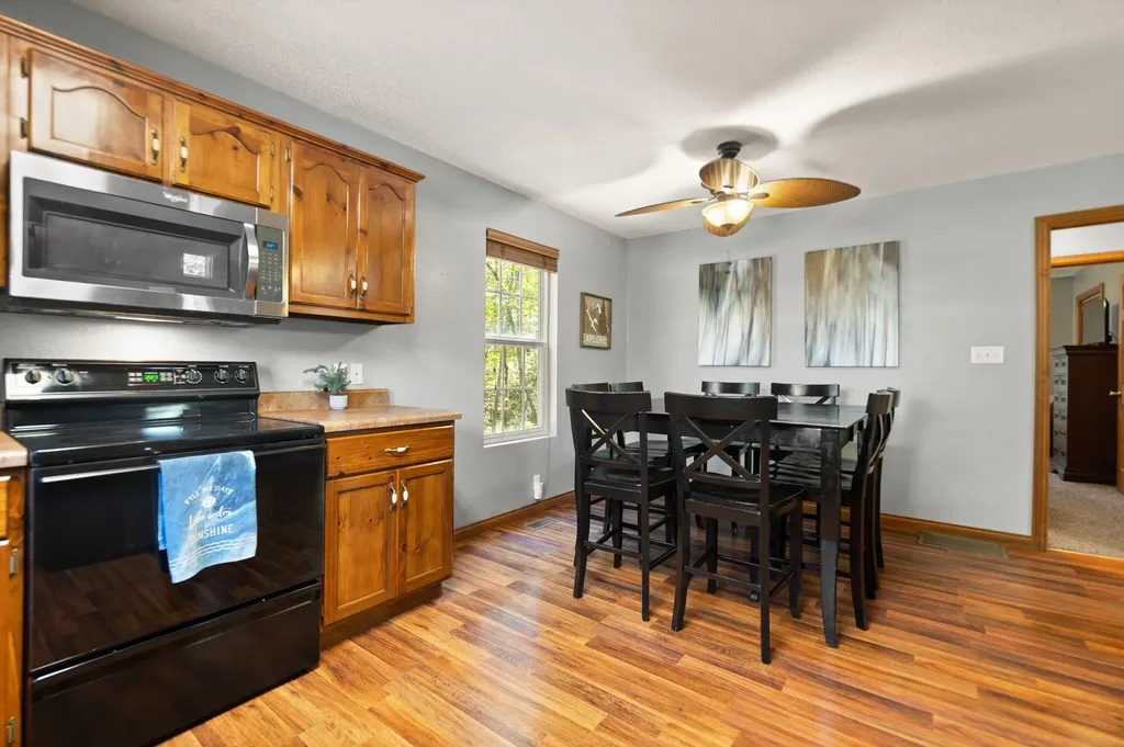 53 Clover Leaf Circle Burnside KY 41519