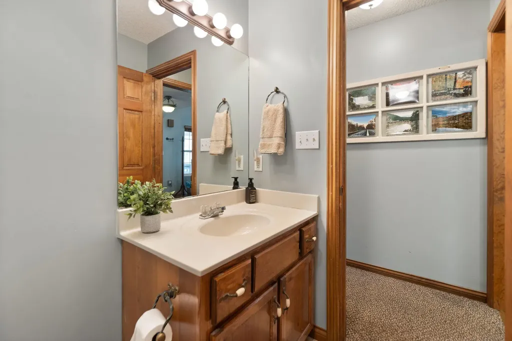 53 Clover Leaf Circle Burnside KY 41519