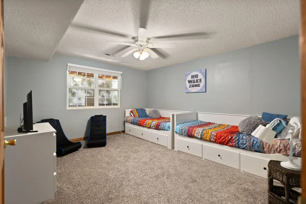 53 Clover Leaf Circle Burnside KY 41519