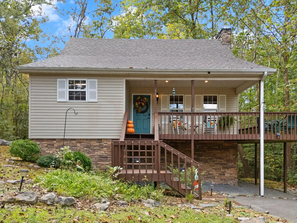 53 Clover Leaf Circle Burnside KY 41519