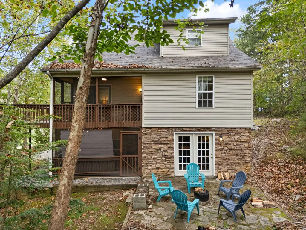 53 Clover Leaf Circle Burnside KY 41519