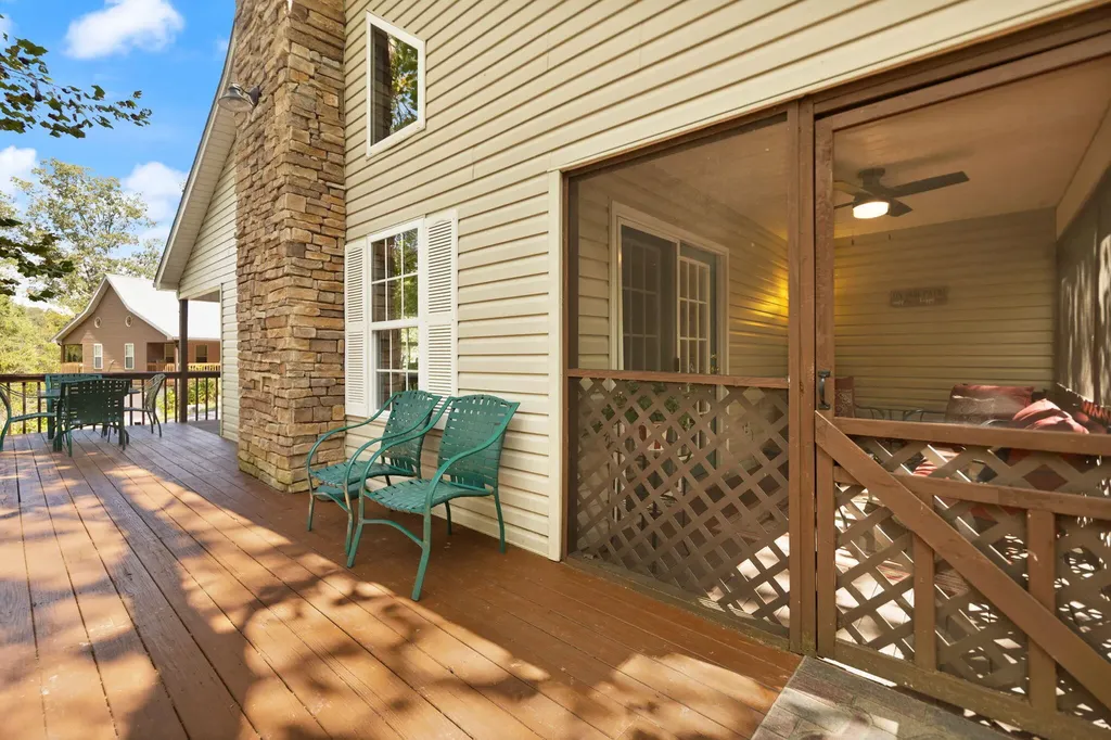 53 Clover Leaf Circle Burnside KY 41519