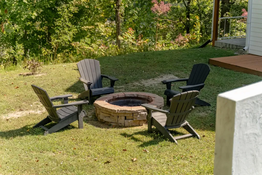 135 Laurel Road Jamestown KY 42629