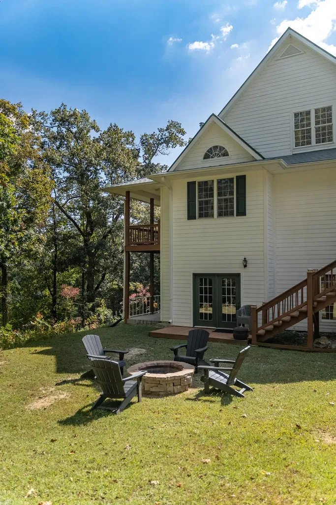 135 Laurel Road Jamestown KY 42629