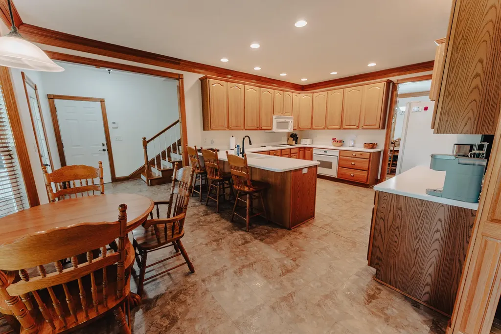 135 Laurel Road Jamestown KY 42629