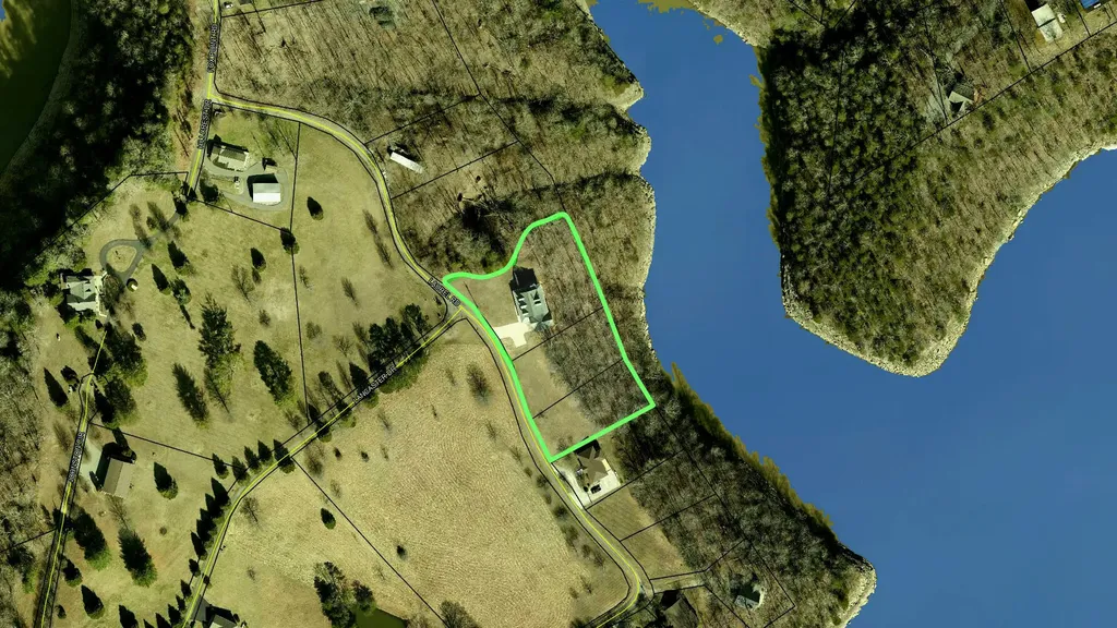 135 Laurel Road Jamestown KY 42629