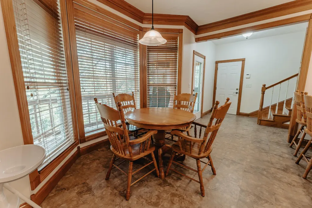 135 Laurel Road Jamestown KY 42629