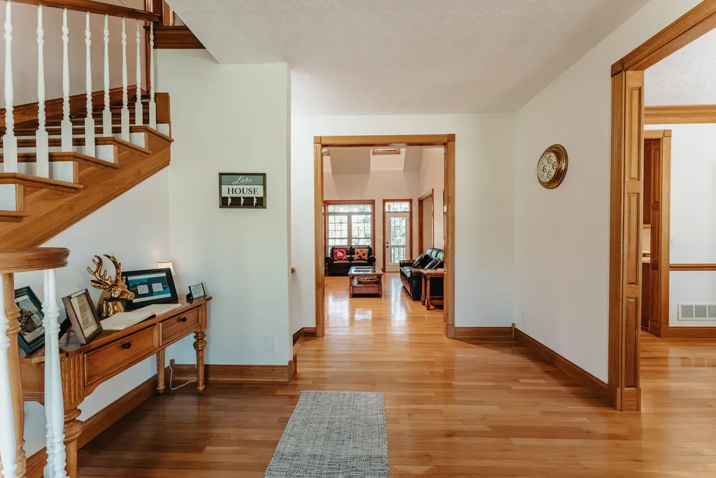 135 Laurel Road Jamestown KY 42629