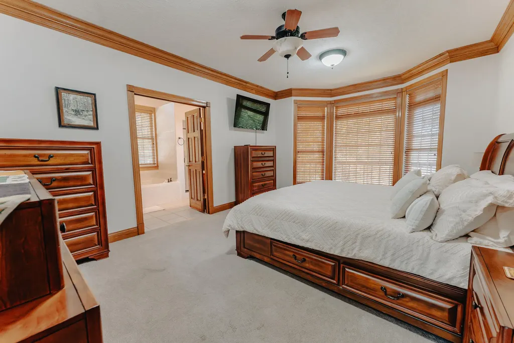 135 Laurel Road Jamestown KY 42629