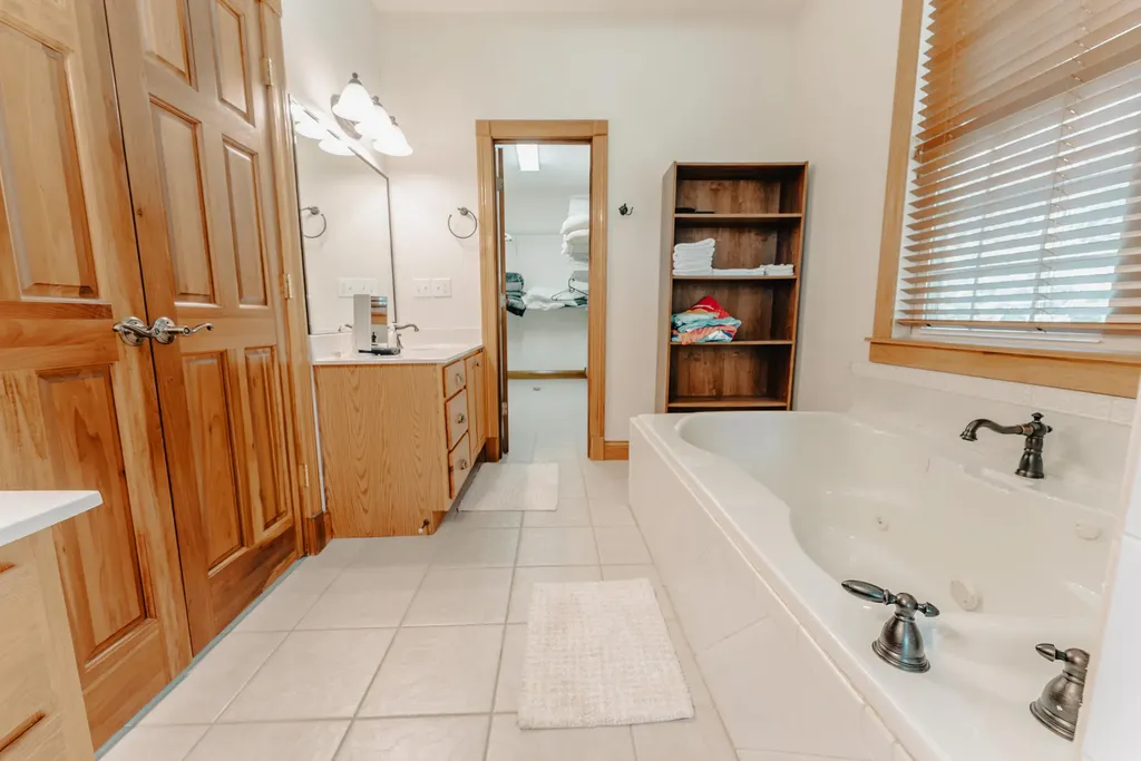 135 Laurel Road Jamestown KY 42629