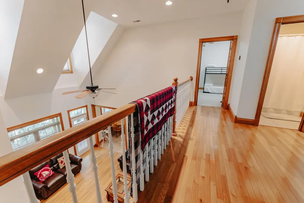 135 Laurel Road Jamestown KY 42629