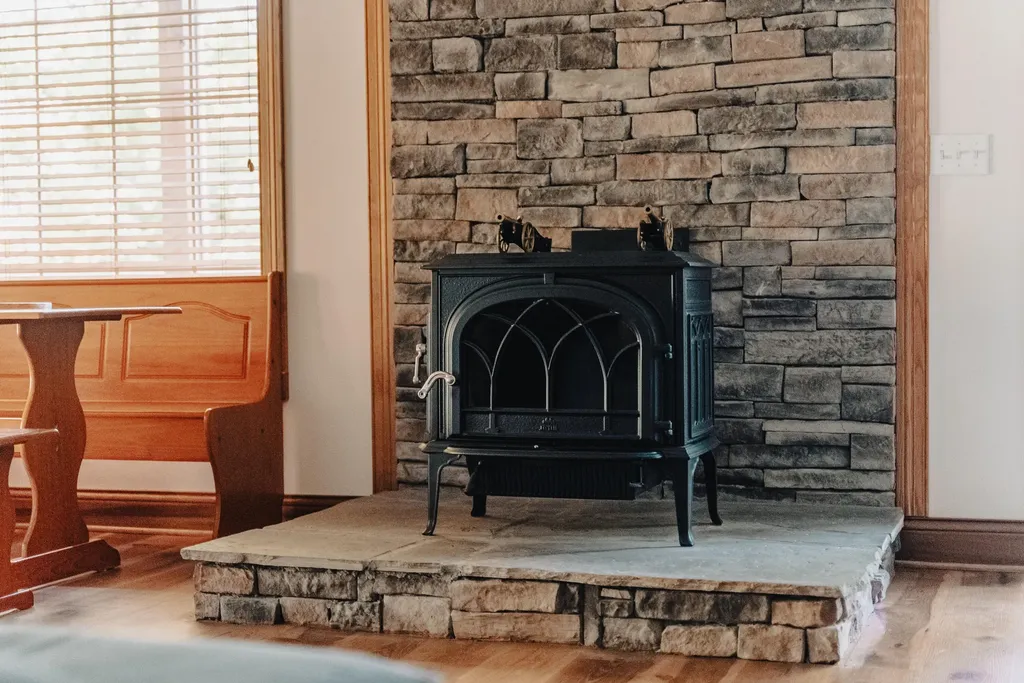 135 Laurel Road Jamestown KY 42629