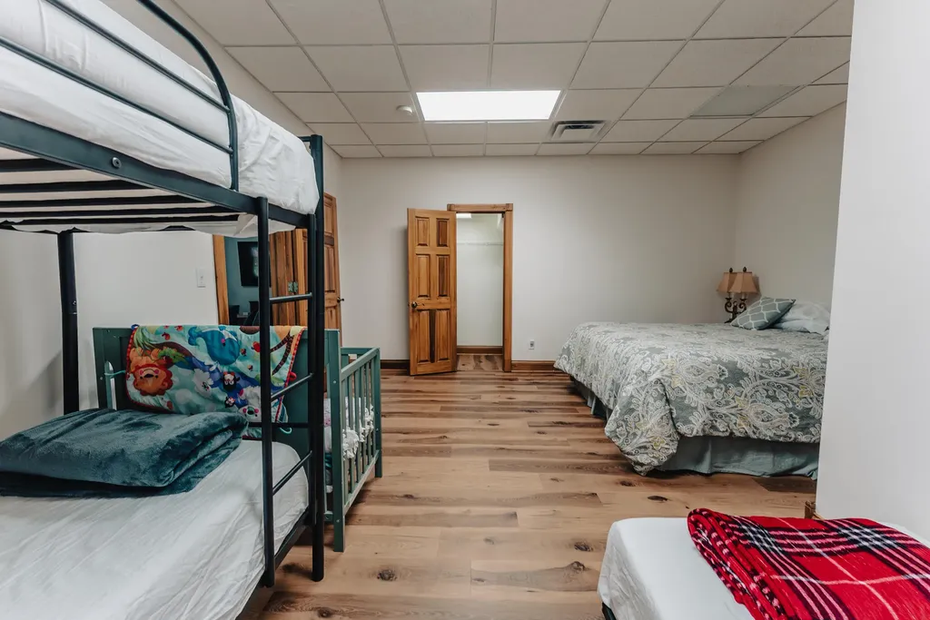 135 Laurel Road Jamestown KY 42629